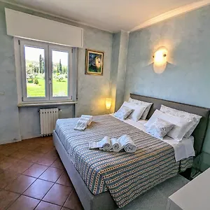  Bed & Breakfast The Way